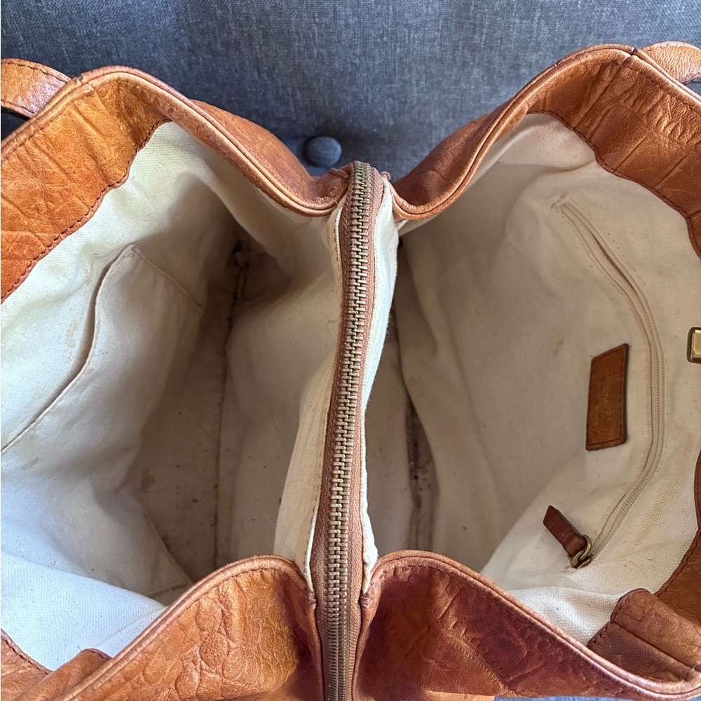 Margot Tan Croc-Embossed Leather Shoulder Bag - Picture 6 of 10